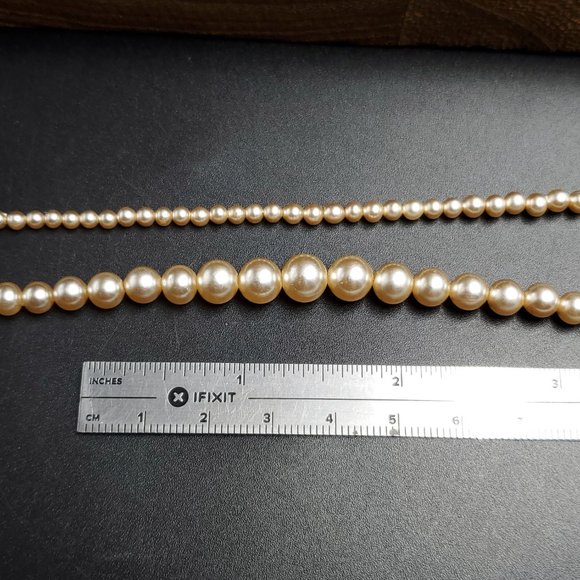 18 Inch Sterling Silver Tiered Pattern Faux Pearl Necklace - Picture 5 of 6